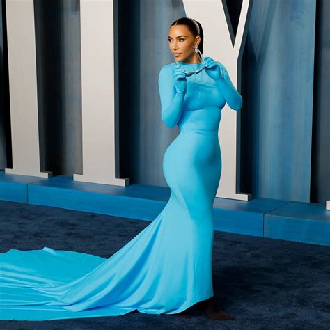 4 Ensembles That Gets Kim Kardashian on Top Of The Fashion Game! – The ...