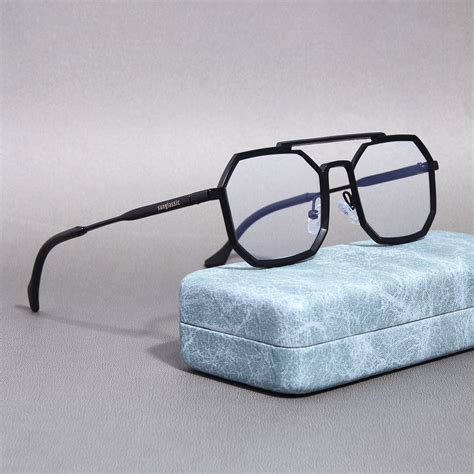 Square – Sunglassic.in