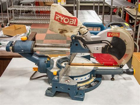 10" RYOBI MITRE SAW SLIDING COMPOUND