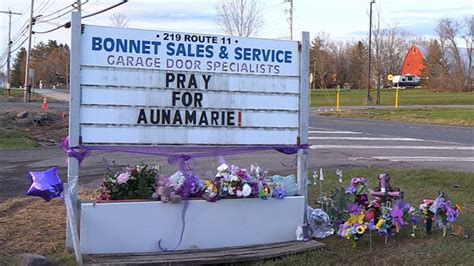 Blue Origin vs. SpaceX: How two giants are changing space exploration