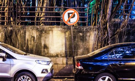 Be Aware! Illegal Parking In Mumbai Can Attract Fines Of Up To Rs ...