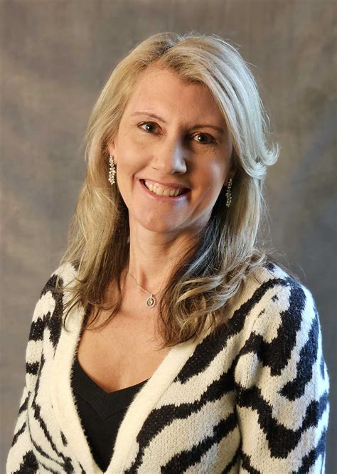 Michele Andrews