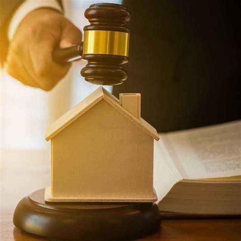 Best Law Firm in Delhi, Top 10 Lawyers and Advocates in Delhi