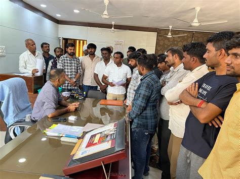 In Rawapar village of Morbi, a presentation was made by the maldharis ...