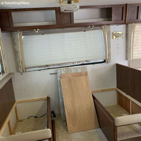 22 Creative RV Dinette Replacement Ideas | RV Inspiration | Rv interior ...