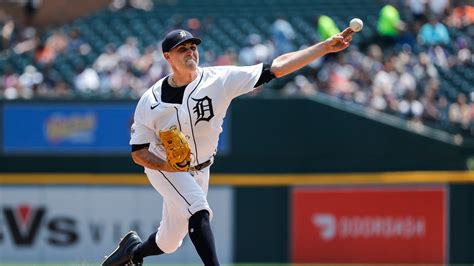 Detroit Tigers' Matthew Boyd exits game with left elbow discomfort