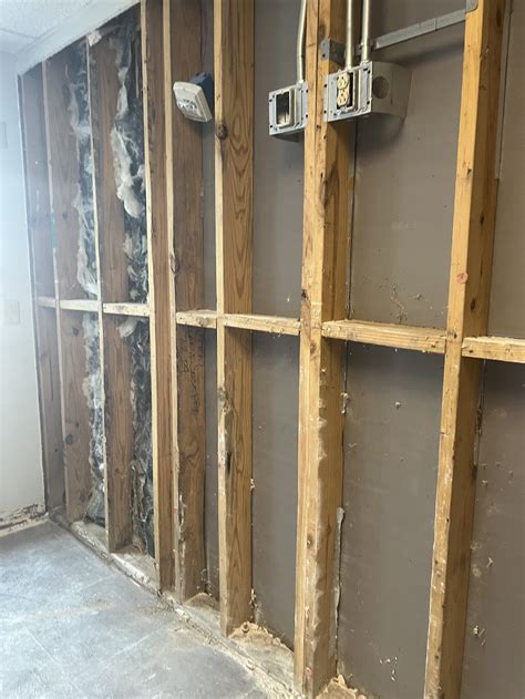 Fedex Dallas - 1101 E Cleveland St, Hutchins, TX 75141 - Hours, Directions, Reviews