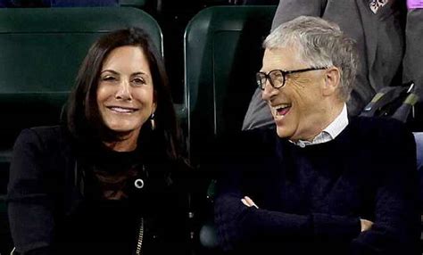 Who Is Paula Hurd? Know All About Bill Gates’ New Partner; Career, Net ...