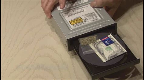 DVD Box Tutorial 的图像结果