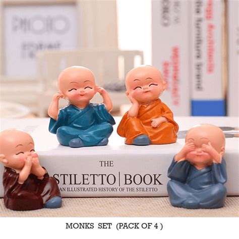 AREA44 Cute Miniature Buddha Monk set home decor