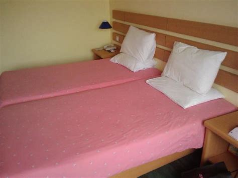 AILI THEATER THEME HOTEL (Haikou, Hainan, China) - Motel Reviews ...