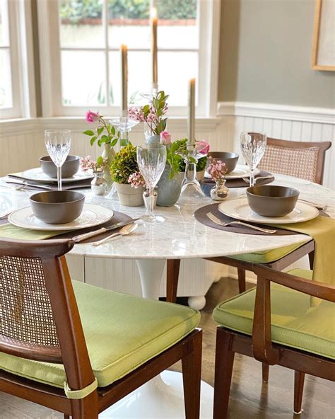 Casual Dining Table Setting at Lisa Hawke blog