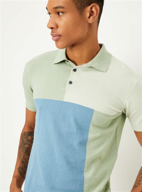Buy Men Colourblocked Flat Knit Polo T-shirt Online at just Rs. 899.0 ...