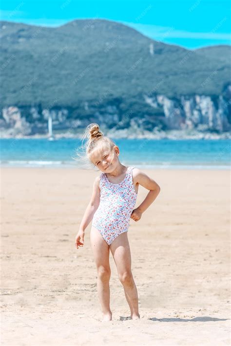Premium Photo | Little girl in bathing suit