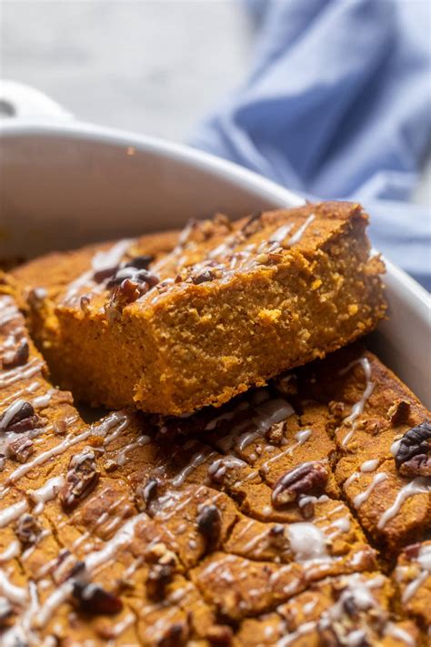 One Bowl Vegan Pumpkin Baked Oatmeal - Make It Dairy Free