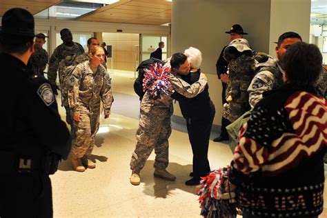 1,000,000th Soldier returns for R&R | Article | The United States Army