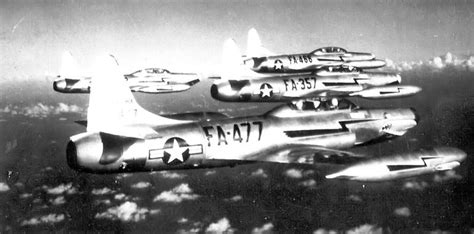 Air Combat in the Korean War with Photos - From Planes to Jets | War ...