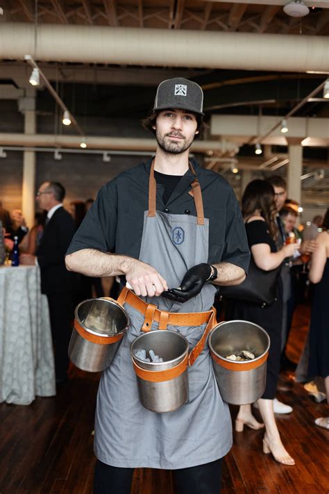 Restaurant Inspired Wedding at Machine Shop, Minneapolis | Rocket ...