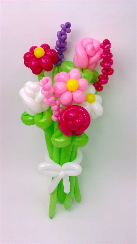 Flower Bouquet In Balloon at Shanita Parker blog