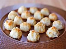 Almond Macroons Image by Lemony Almond Macaroons Passover Recipe Almond Macroons Image