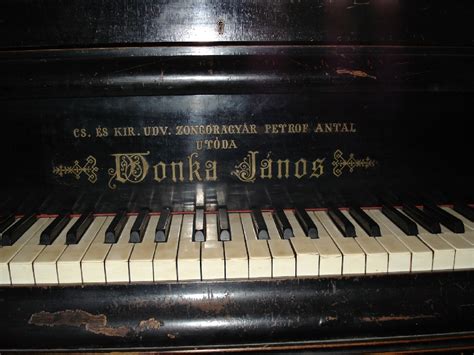 Klavier günstig zu verkaufen in Oberreichenbach | Musik und Instrumente ...