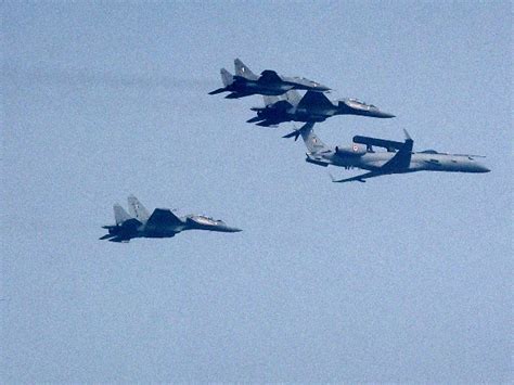 Powerful Photos Of ‘Grandest And Largest’ Flypast Rehearsal By IAF In ...