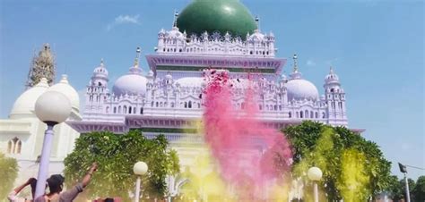 Hindu-Muslim Holi celebrations give a love-filled rebuff to hatemongers