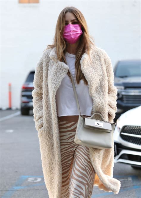 Sofia Vergara - Shopping at XIV Karats Ltd jewelry Store in Beverly ...