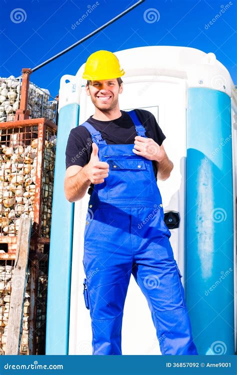 Construction Worker Using Restroom 的图像结果