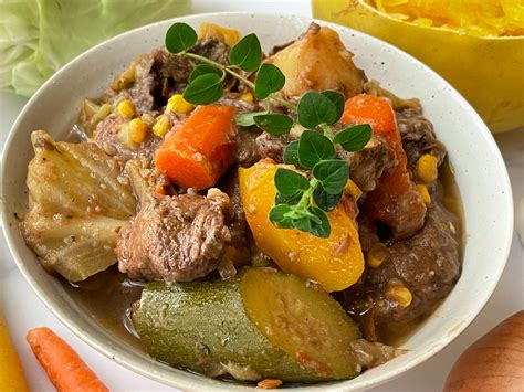 HEARTY BEEF STEW WITH VEGETABLES - sammywongskitchen