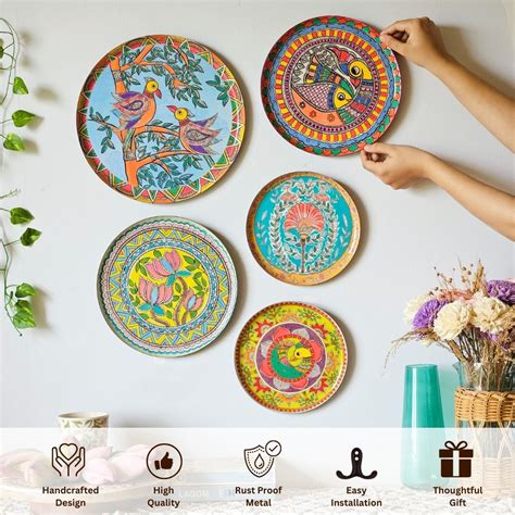 Buy Madhubani Wall Plates- Set of 5 Online in India | Ritualistic