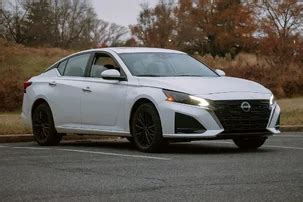 2026 Nissan Kicks Review, Pricing, & Pictures | U.S. News