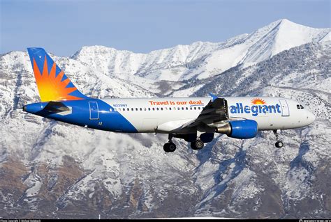 N229NV Allegiant Air Airbus A320-214 Photo by Michael Rodeback | ID ...