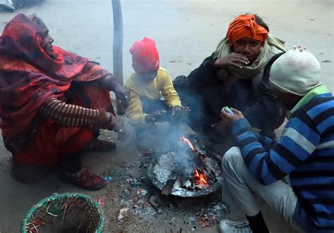 Delhi temperature today: National capital logs January's lowest ...