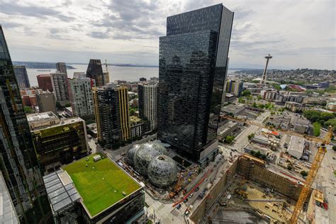 Amazon is looking for a 2nd headquarter city, a 'full equal to Seattle ...