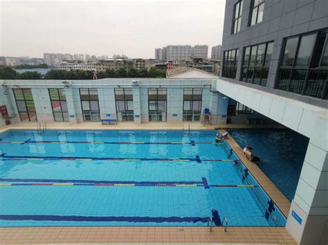 绵阳城北游泳中心对外开放_腾讯新闻