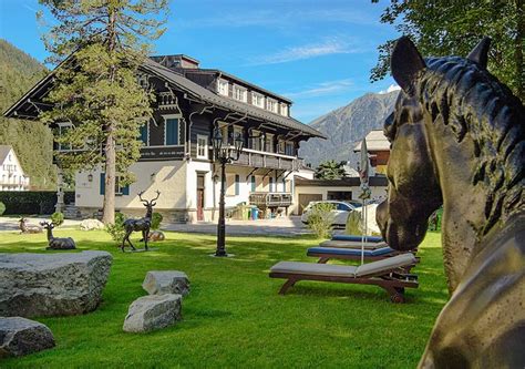 VILLA ORANIA (Bad Gastein) - Villa Reviews, Photos, Rate Comparison ...