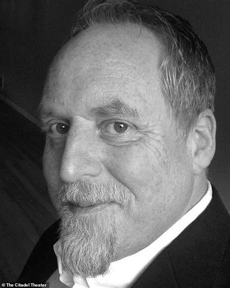 Actor Julien Arnold dies in theater during Christmas Carol performance