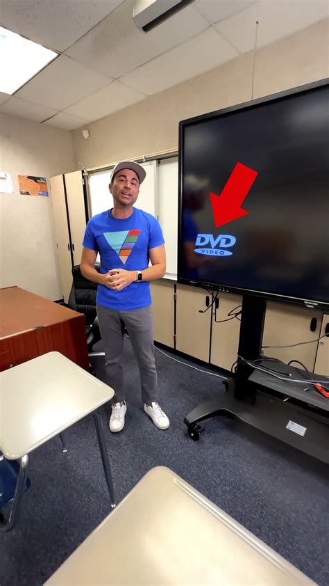 Largest Elephant Toothpaste Explosion 的图像结果