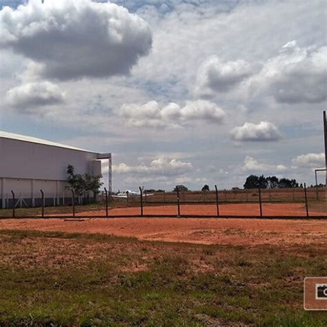 aeroporto mais proximo a sao carlos sp
