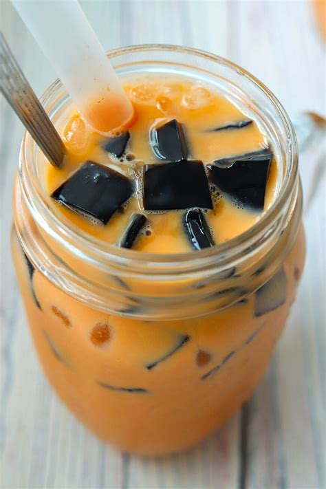Thai Iced Milk Tea with Grass Jelly - That Spicy Chick