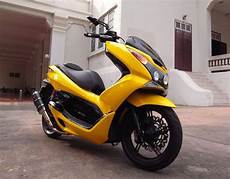 Honda Pcx Custom by 2016 Honda Pcx150 Scooter Ride Review Specs Mpg Honda Pcx Custom