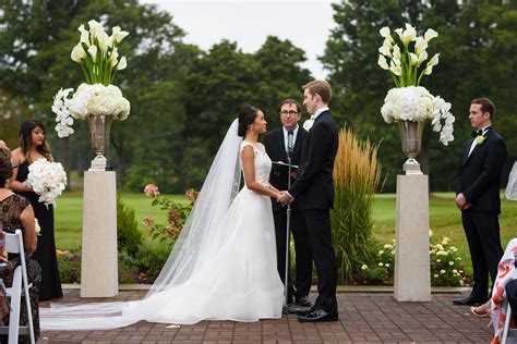 Jackie & Charlie's Akron Wedding at Fairlawn Country Club - Tom Forrest ...