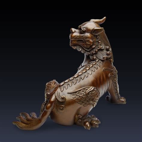 睚眦[中国古代神兽] - 头条百科 | Dragon art, Dragon poses, Beast creature