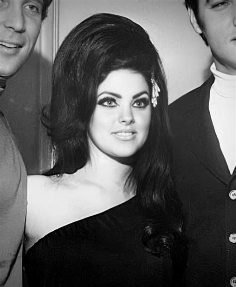 Best 11 Portraits of Priscilla Presley With Her Very Big Hair From the 1960s – Artofit