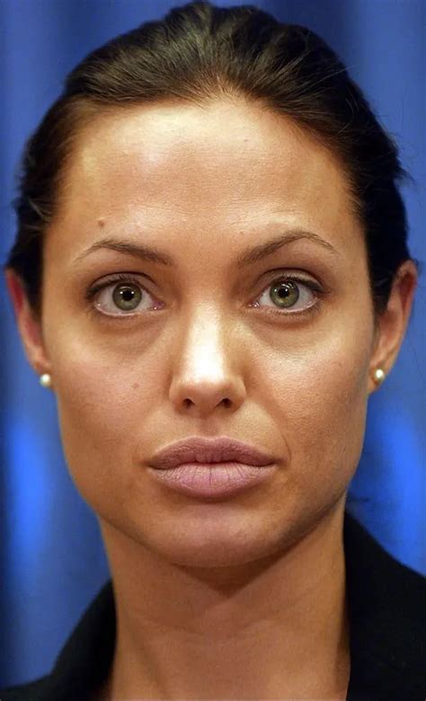 Flashback Friday: Beauty Trends From The '00s That Should Not Come Back