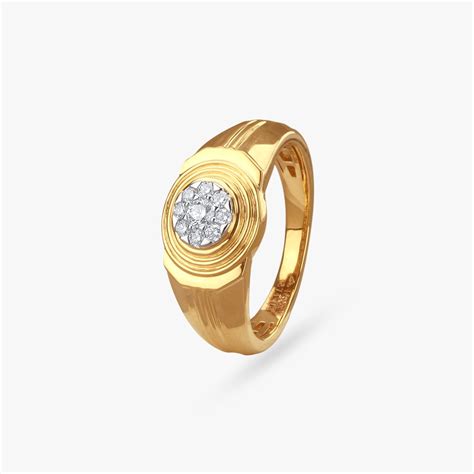Majestic Glow Diamond Finger Ring for Men