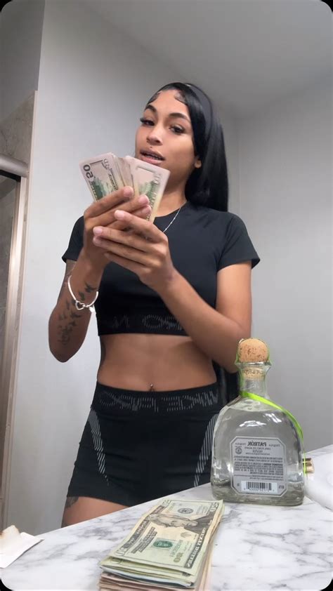 22🧚🏽‍♂️ (@ladejanaee_) • Instagram photos and videos