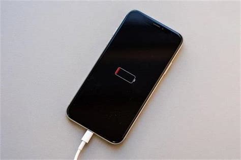 Apple बैटरी रिप्लेसमेंट प्रोग्राम: सस्ते में बैटरी रिप्लेस कराने का ...