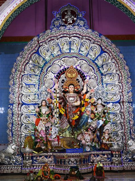 Durga Puja 2025: Important Dates and Full Festival Schedule